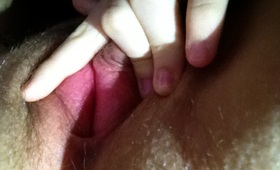 I want a huge cock into my juicy pussy